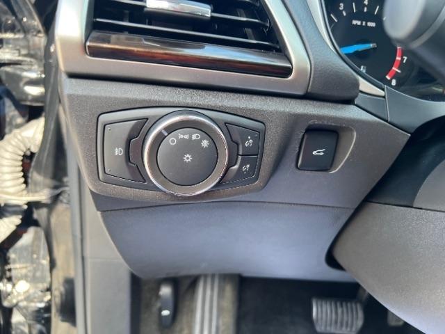 Ford Fusion SE 2016