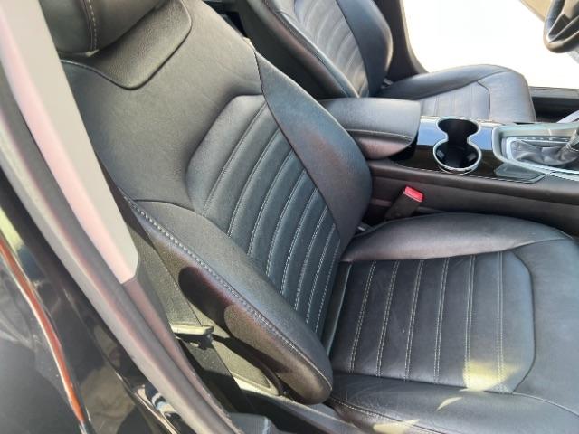 Ford Fusion SE 2016