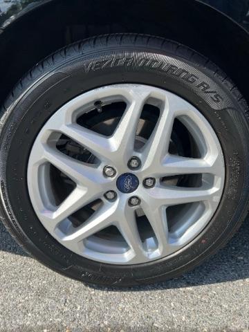 Ford Fusion SE 2016
