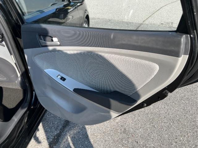 Hyundai Accent GS 5-Door 2014