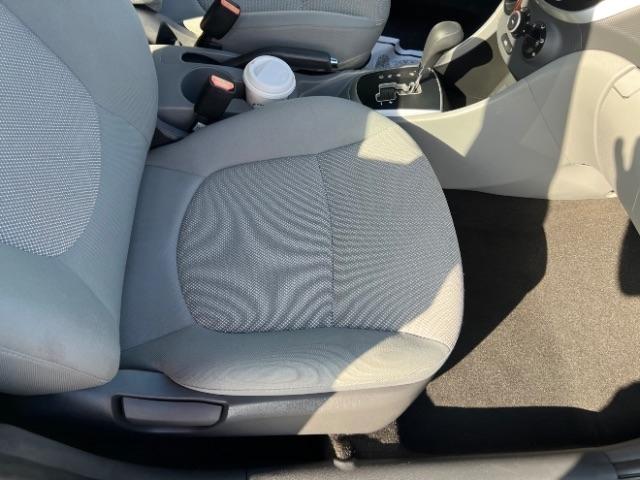 Hyundai Accent GS 5-Door 2014
