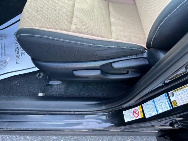 Toyota RAV4 Hybrid XLE 2016