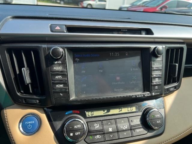 Toyota RAV4 Hybrid XLE 2016