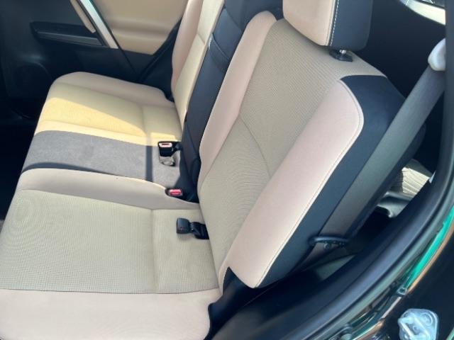 Toyota RAV4 Hybrid XLE 2016