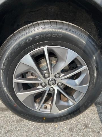 Toyota RAV4 Hybrid XLE 2016