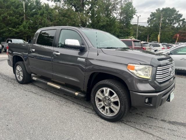Toyota Tundra Platinum CrewMax 5.7L 4WD 2017