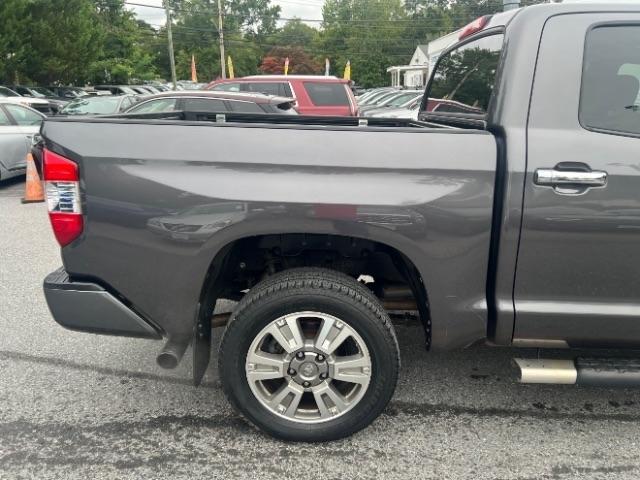 Toyota Tundra Platinum CrewMax 5.7L 4WD 2017