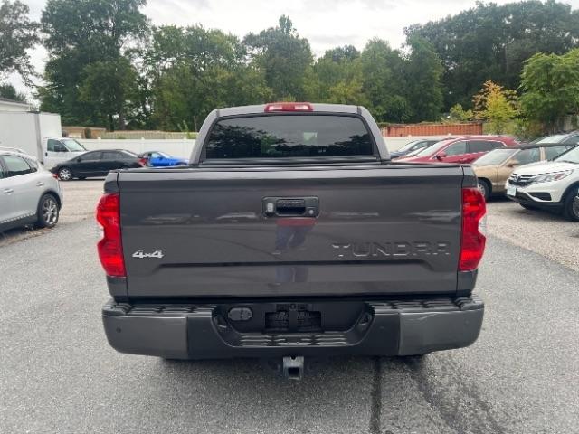 Toyota Tundra Platinum CrewMax 5.7L 4WD 2017
