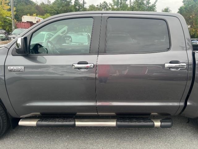 Toyota Tundra Platinum CrewMax 5.7L 4WD 2017