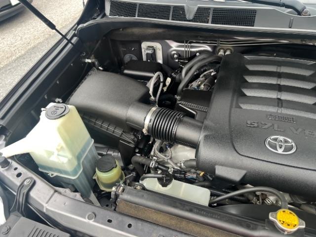 Toyota Tundra Platinum CrewMax 5.7L 4WD 2017