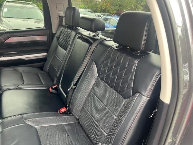 Toyota Tundra Platinum CrewMax 5.7L 4WD 2017