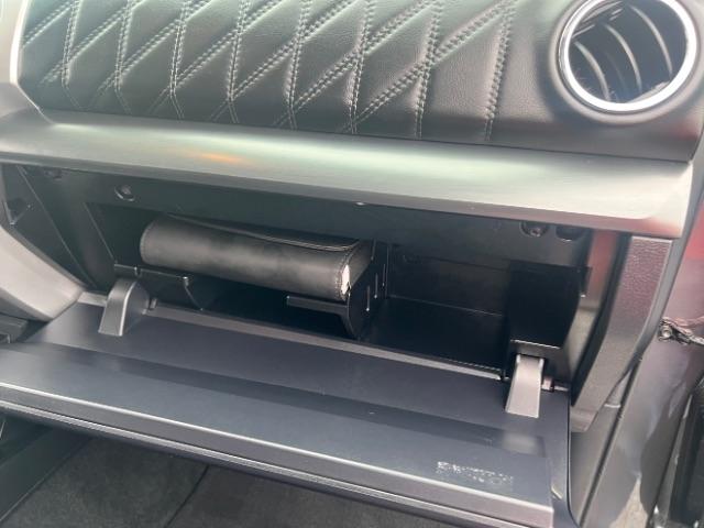 Toyota Tundra Platinum CrewMax 5.7L 4WD 2017
