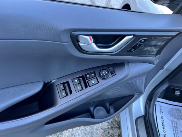 Hyundai Ioniq Hybrid Limited 2019