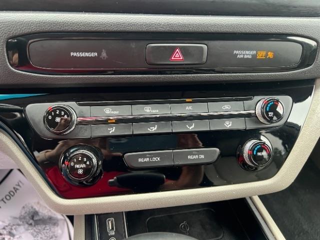 Kia Sedona LX 2020