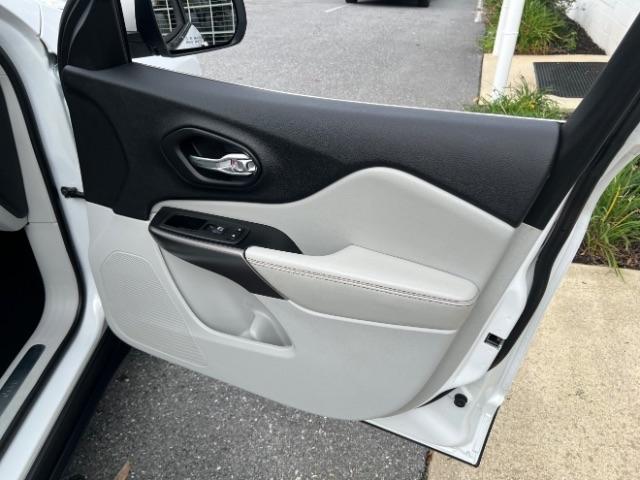 Jeep Cherokee Limited FWD 2019