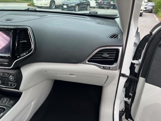 Jeep Cherokee Limited FWD 2019