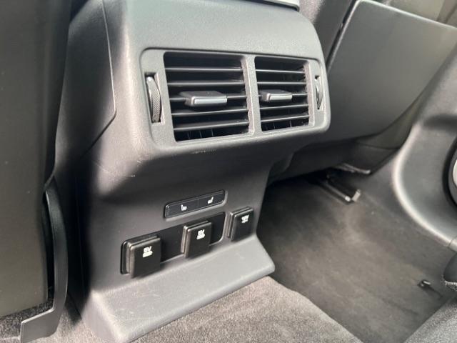 Land Rover Range Rover Velar R-Dynamic SE 2018