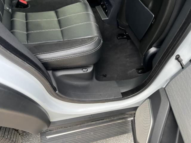 Land Rover Range Rover Velar R-Dynamic SE 2018