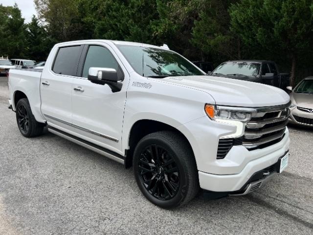 Chevrolet Silverado 1500 High Country Crew Cab 4WD 2022
