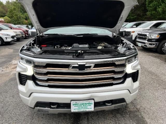 Chevrolet Silverado 1500 High Country Crew Cab 4WD 2022