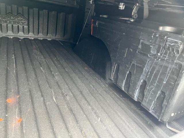 Chevrolet Silverado 1500 High Country Crew Cab 4WD 2022