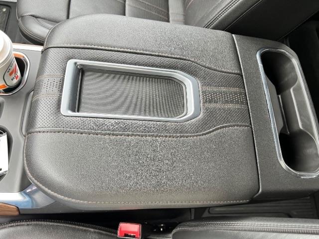 Chevrolet Silverado 1500 High Country Crew Cab 4WD 2022