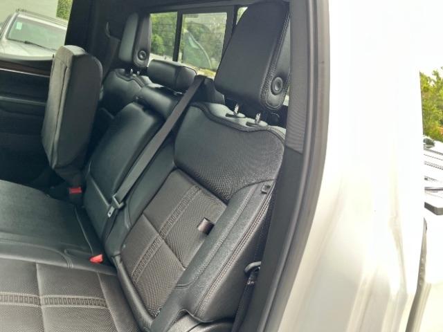 Chevrolet Silverado 1500 High Country Crew Cab 4WD 2022