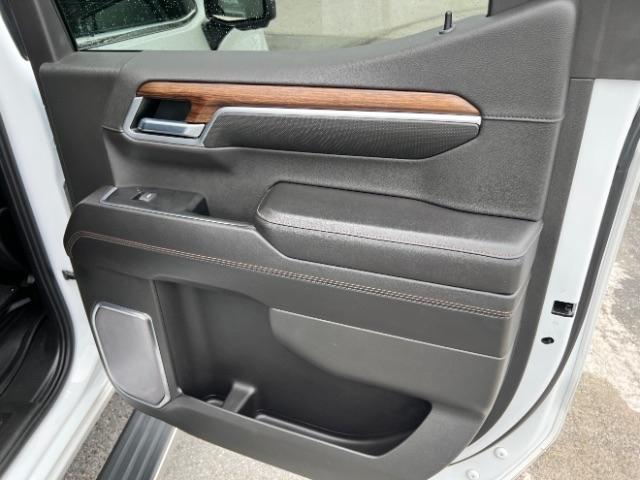 Chevrolet Silverado 1500 High Country Crew Cab 4WD 2022