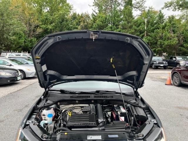 Volkswagen Jetta 1.4T SE 6A 2017