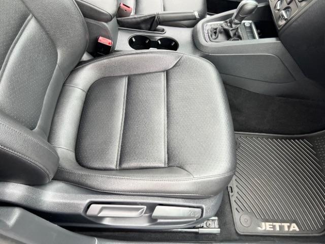 Volkswagen Jetta 1.4T SE 6A 2017