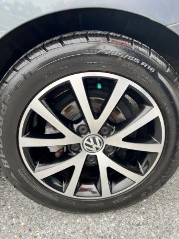 Volkswagen Jetta 1.4T SE 6A 2017
