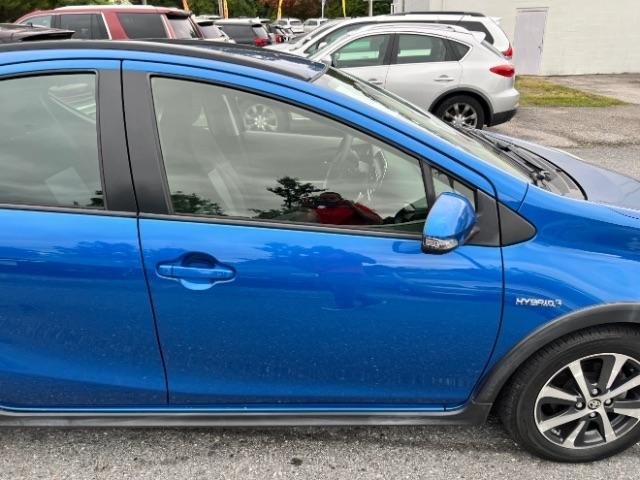 Toyota Prius c LE 2019