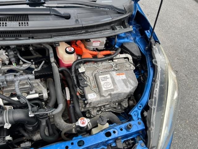 Toyota Prius c LE 2019