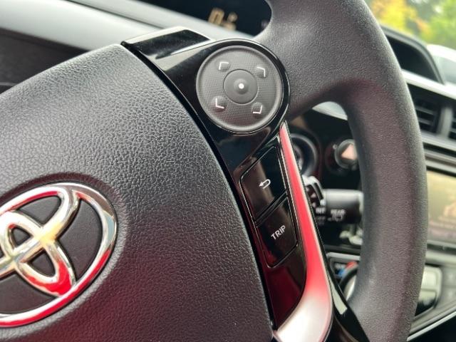 Toyota Prius c LE 2019