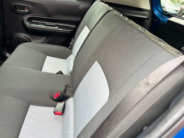 Toyota Prius c LE 2019