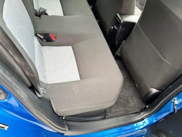 Toyota Prius c LE 2019