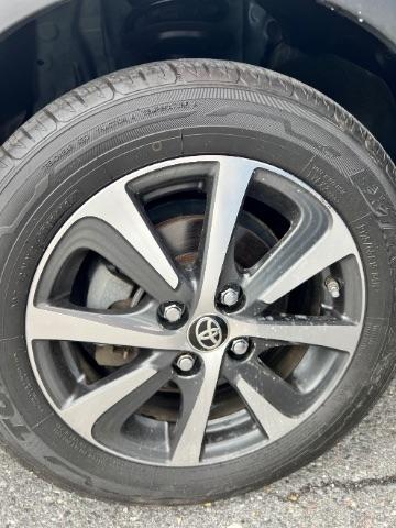 Toyota Prius c LE 2019