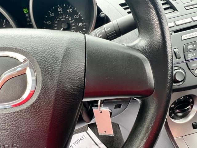 Mazda MAZDA3 i Sport 4-Door 2011