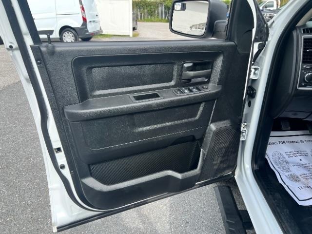 RAM 1500 Classic Tradesman Crew Cab SWB 4WD 2021