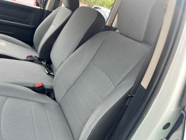 RAM 1500 Classic Tradesman Crew Cab SWB 4WD 2021