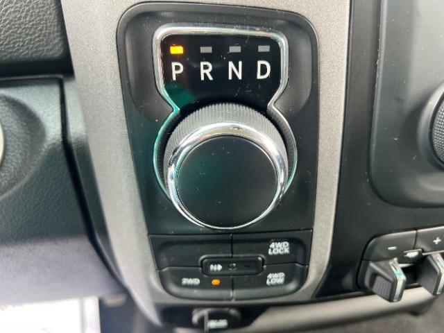 RAM 1500 Classic Tradesman Crew Cab SWB 4WD 2021