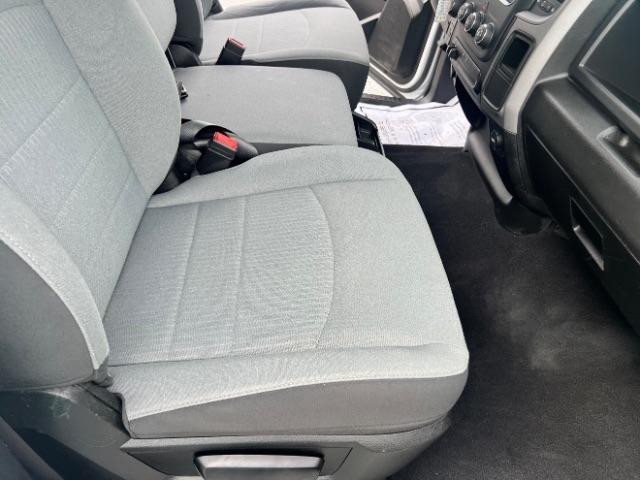 RAM 1500 Classic Tradesman Crew Cab SWB 4WD 2021