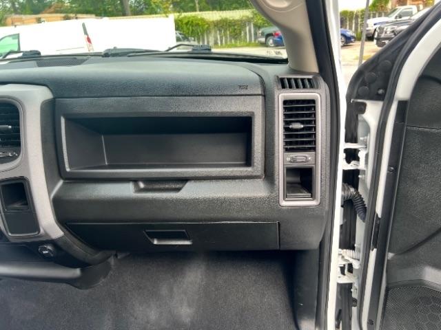 RAM 1500 Classic Tradesman Crew Cab SWB 4WD 2021