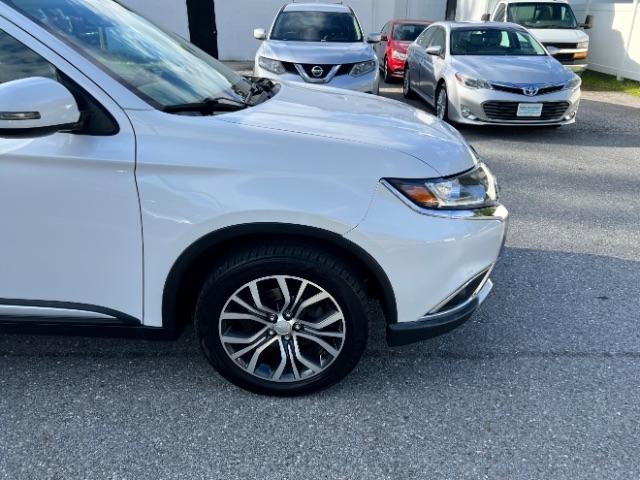 Mitsubishi Outlander SEL AWD 2018