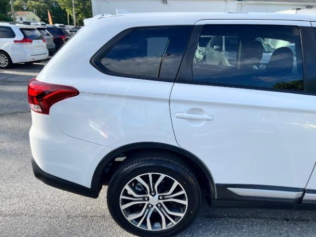 Mitsubishi Outlander SEL AWD 2018