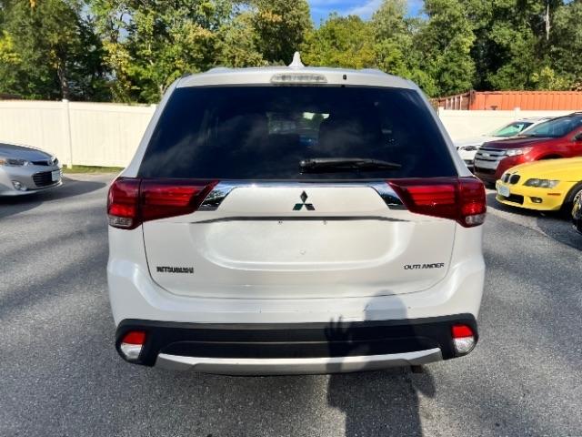 Mitsubishi Outlander SEL AWD 2018