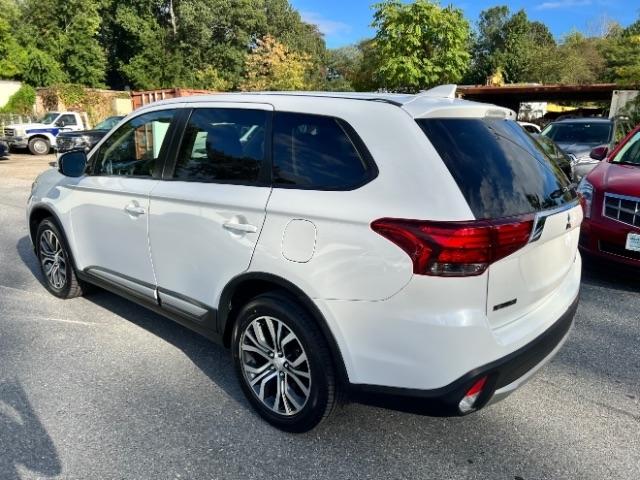 Mitsubishi Outlander SEL AWD 2018