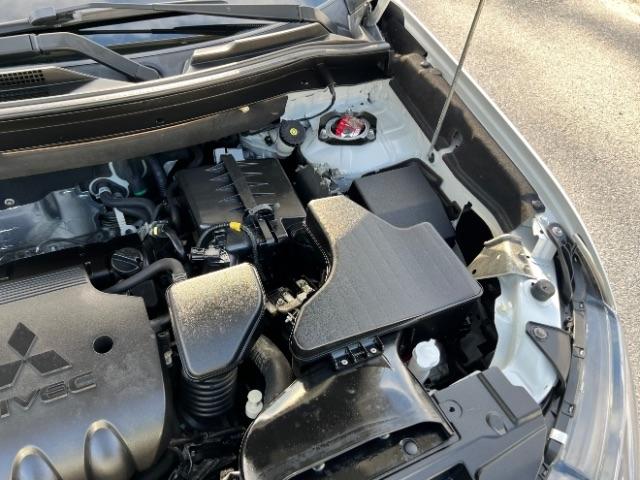 Mitsubishi Outlander SEL AWD 2018