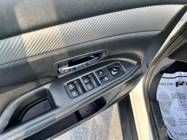 Mitsubishi Outlander SEL AWD 2018