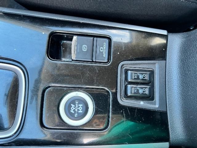 Mitsubishi Outlander SEL AWD 2018